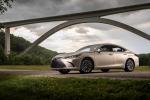 Lexus ES300h 2018 года (NA)